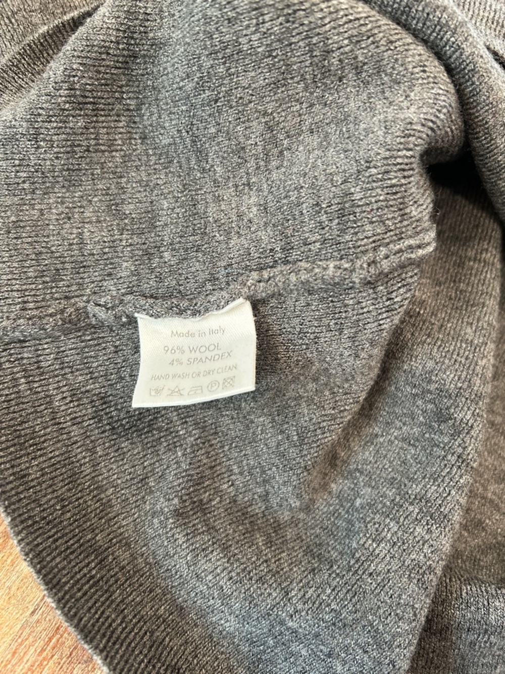 Barneys New York Vintage Charcoal Wool Crewneck Sweater - Picture 10 of 10